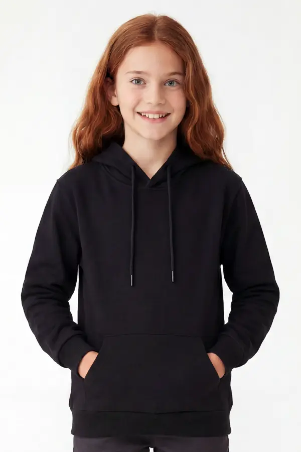 Siyah Çocuk Kapüşonlu Hoodie – Dayanıklı ve Rahat Okul Sweatshirt
