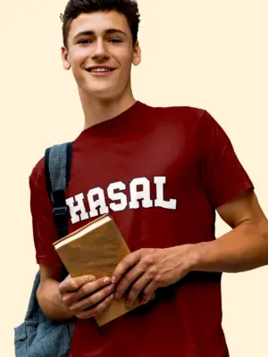 Hüseyin Avni Sözen Anadolu Lisesi Tişört – Bordo, Sıfır Yaka, Kolej Stili "HASAL" Yazılı