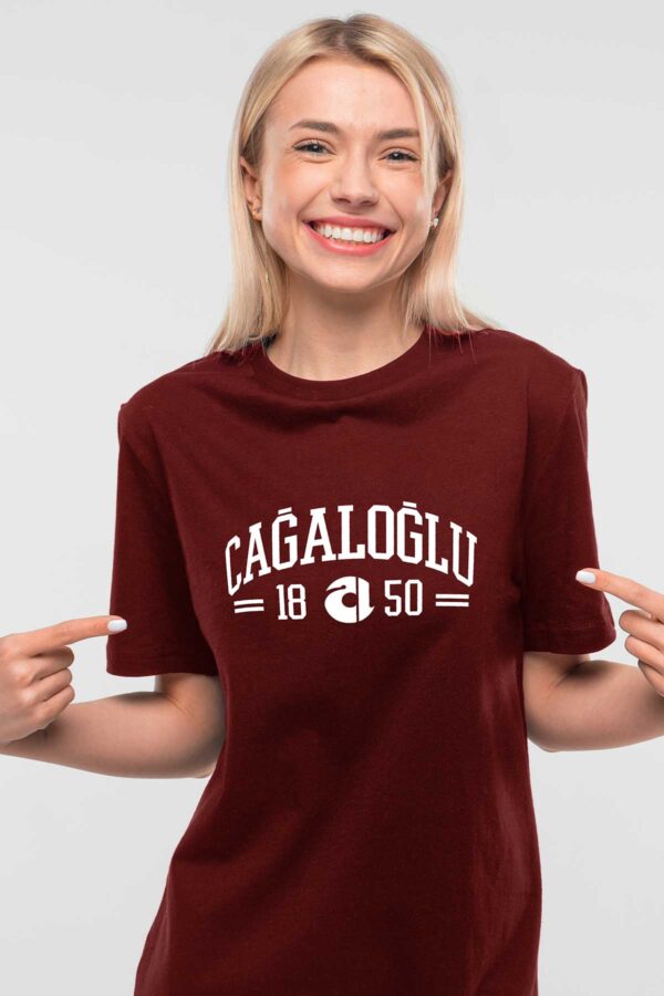 Cağaloğlu Anadolu Lisesi Bordo Tişört – 1850 Kolej Stili, Unisex, Sıfır Yaka - Görsel 2