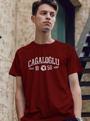 Cağaloğlu Anadolu Lisesi Bordo Tişört – 1850 Kolej Stili, Unisex, Sıfır Yaka
