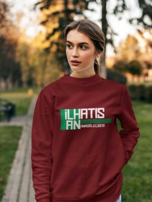İlhan Atış Anadolu Lisesi Bordo Sweatshirt – Sıfır Yaka, Modern Tipografi Tasarımlı
