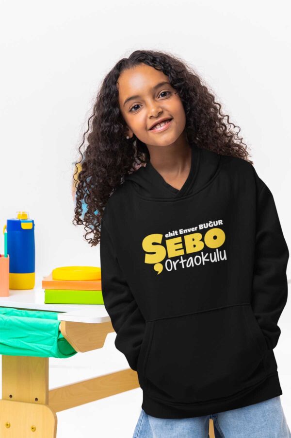 Şehit Enver Buğur Ortaokulu Siyah Kapüşonlu Sweatshirt – Sıcak ve Tarz Okul Giyimi