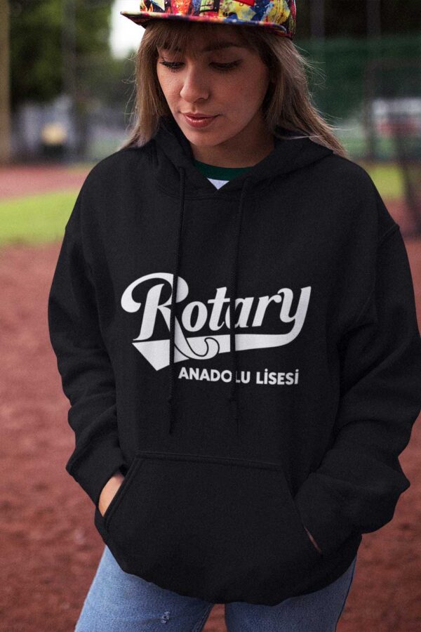 Seyhan Rotary Anadolu Lisesi Siyah Kapüşonlu Sweatshirt – Modern Tipografi
