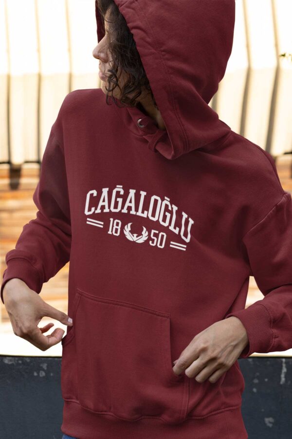 Çağaloğlu Anadolu Lisesi Bordo Kapşonlu Sweatshirt – 1850 Koleksiyon