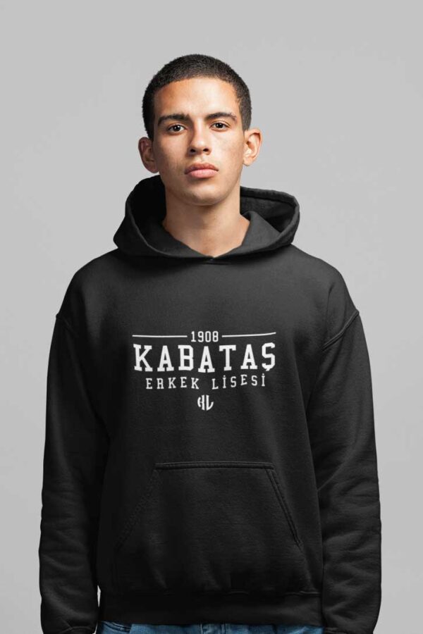 Kabataş Erkek Lisesi Siyah Kapüşonlu Sweatshirt – 1908 Ruhunu Taşıyan Şık Tasarım - Görsel 2